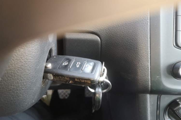 Used Volkswagen Polo 2016 1.4L Manual Fashion Model