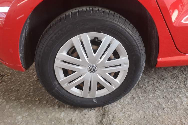 Used Volkswagen Polo 2016 1.4L Manual Fashion Model