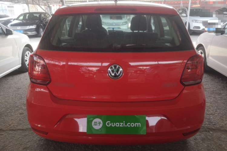 Used Volkswagen Polo 2016 1.4L Manual Fashion Model