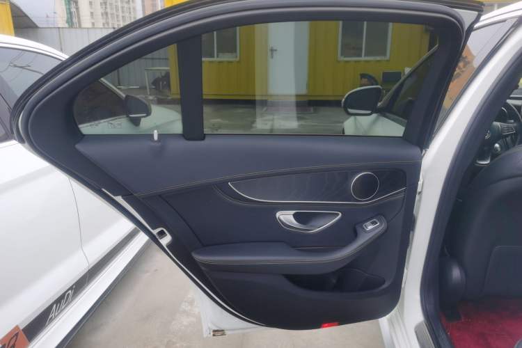 Used Mercedes-Benz C-Class 2018 C 180 L Fashion Edition Sport Version
