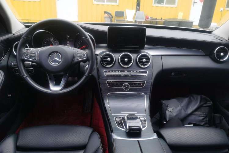 Used Mercedes-Benz C-Class 2018 C 180 L Fashion Edition Sport Version
