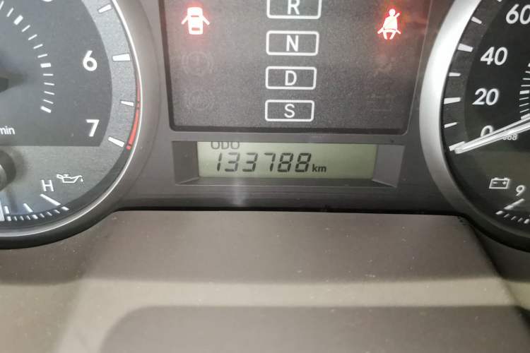 Used Toyota Land Cruiser 2014 4.0L Automatic Parallel Import Version
