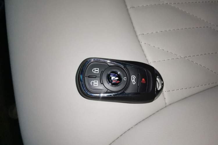 Used Buick GL8 2022 Land Business Class 652T Luxury Model
