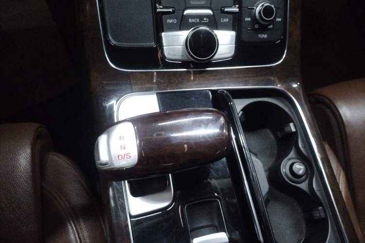 Used Audi A8 2014 A8L 45 TFSI quattro Comfort model