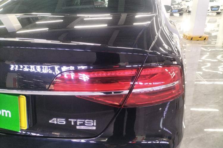 Used Audi A8 2014 A8L 45 TFSI quattro Comfort model