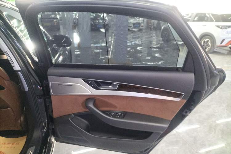 Used Audi A8 2014 A8L 45 TFSI quattro Comfort model