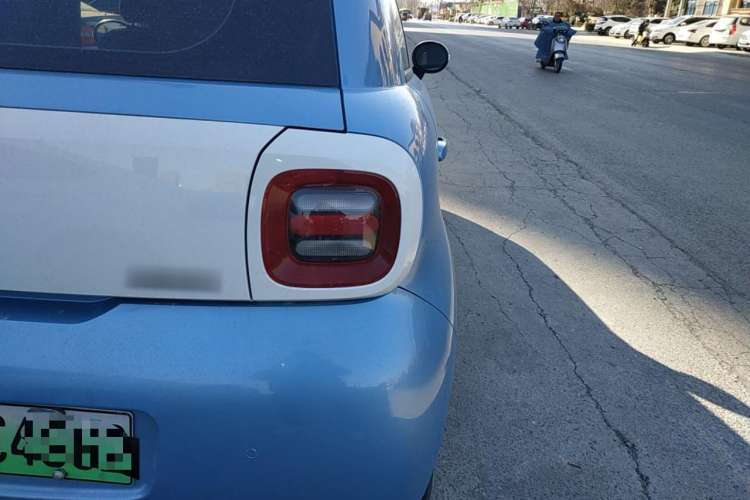 Used ORA Black Cat 2021 301 km Basic Version
