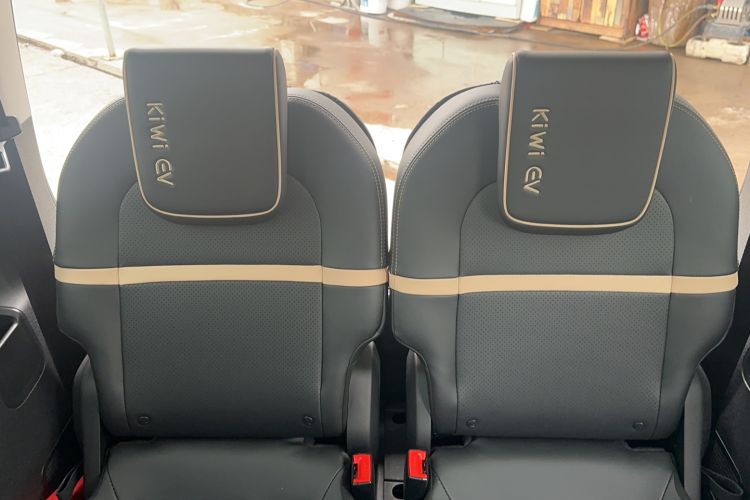 Used Baojun KiWi EV 2021 Artist Model Lithium Iron Phosphate
