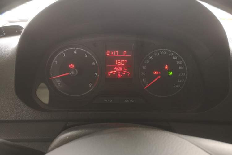 Used Volkswagen Jetta 2017 1.5L Automatic Fashion Model
