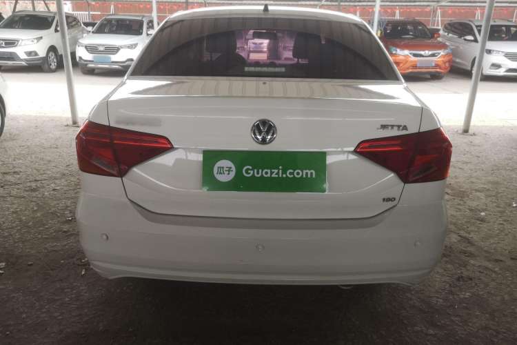 Used Volkswagen Jetta 2017 1.5L Automatic Fashion Model
