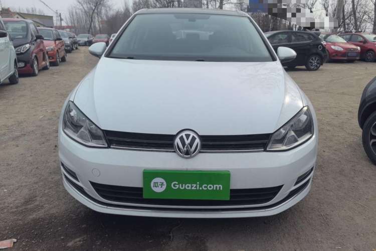 Used Volkswagen Golf 2016 230TSI Automatic Luxury Version
