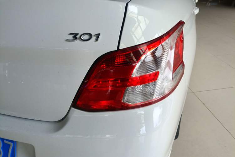 Used Peugeot 301 2014 1.6L Automatic Comfort Edition