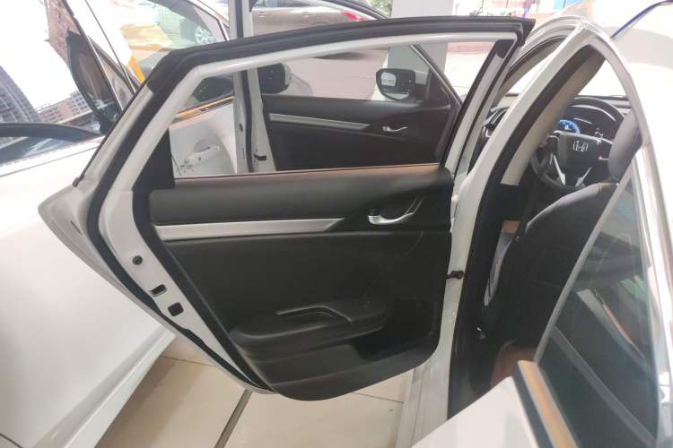 Used Honda Civic 2019 220TURBO CVT Dynamic Edition China VI