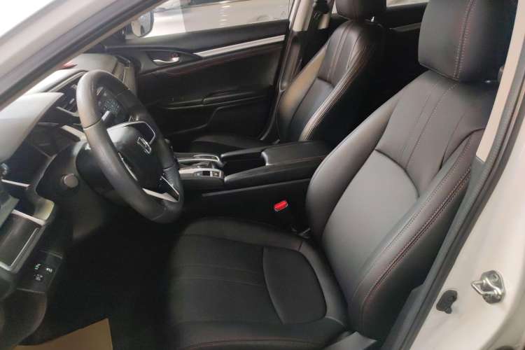 Used Honda Civic 2019 220TURBO CVT Dynamic Edition China VI