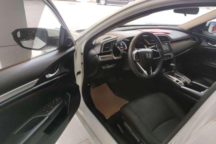 Used Honda Civic 2019 220TURBO CVT Dynamic Edition China VI