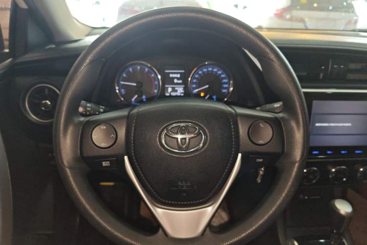 Used Toyota Corolla 2017 Revised Version 1.2T S-CVT GL-i
