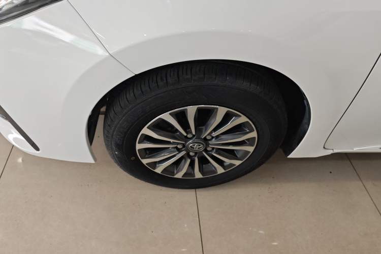 Used Toyota Corolla 2017 Revised Version 1.2T S-CVT GL-i
