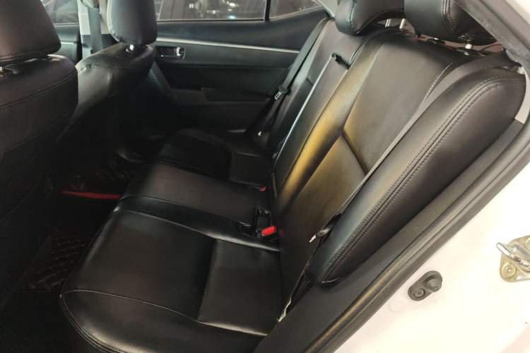 Used Toyota Corolla 2017 Revised Version 1.2T S-CVT GL-i
