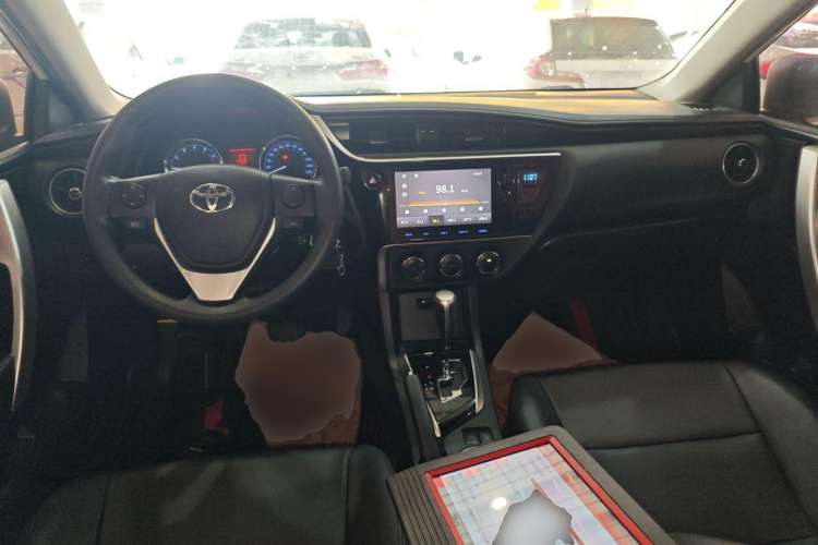Used Toyota Corolla 2017 Revised Version 1.2T S-CVT GL-i
