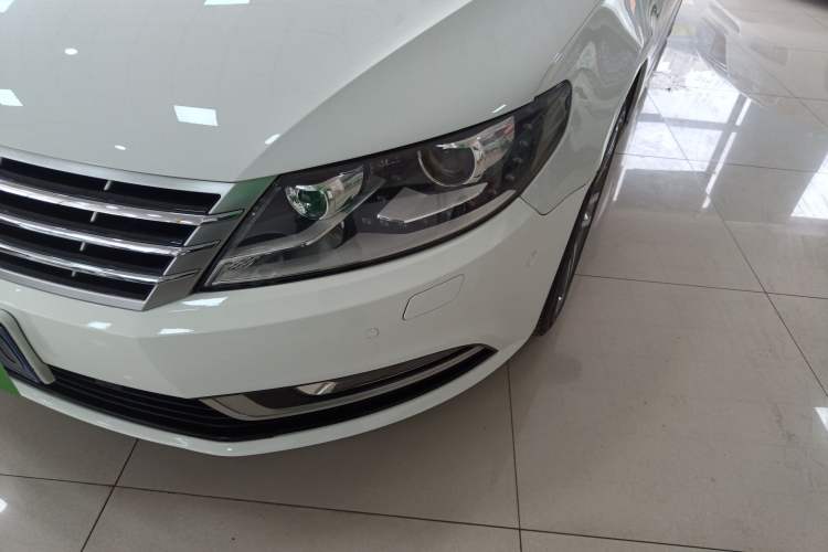Used Volkswagen FAW-Volkswagen CC 2015 1.8TSI Luxury Model
