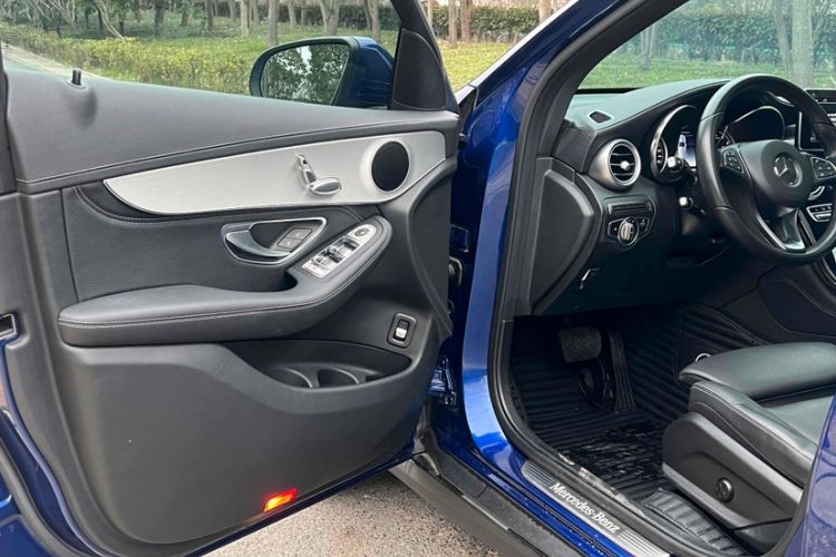 Used Mercedes-Benz GLC 2019 GLC 200 L 4MATIC
