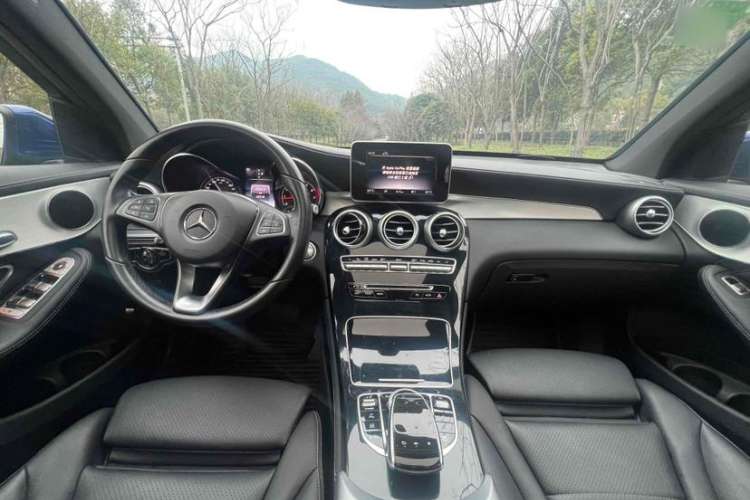 Used Mercedes-Benz GLC 2019 GLC 200 L 4MATIC
