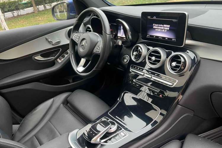 Used Mercedes-Benz GLC 2019 GLC 200 L 4MATIC
