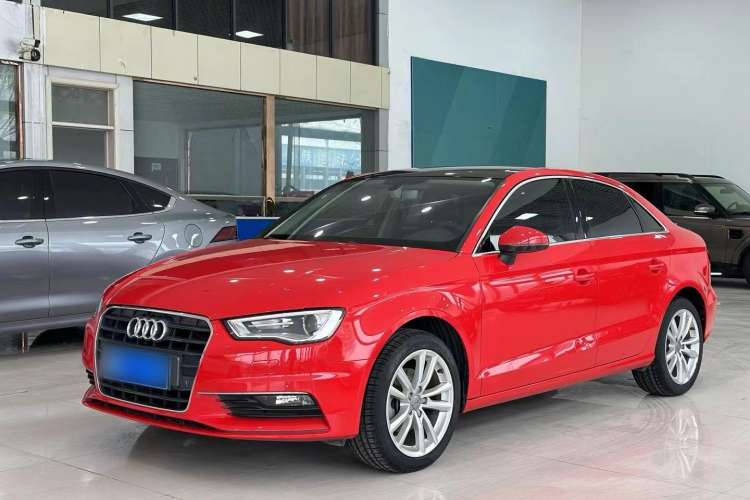 Used Audi A3 2014 Limousine 35 TFSI Automatic Comfort Model
