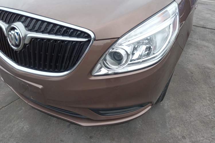 Used Buick GL8 2018 28T Luxury Model China VI Standard
