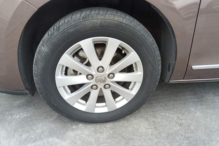 Used Buick GL8 2018 28T Luxury Model China VI Standard
