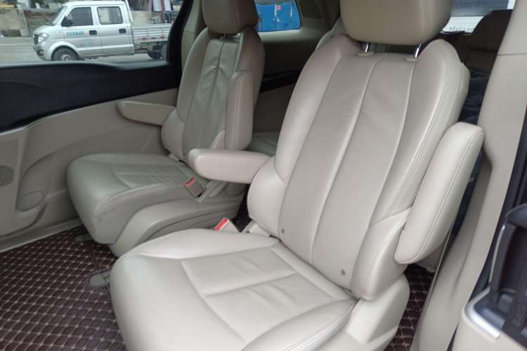 Used Buick GL8 2018 28T Luxury Model China VI Standard
