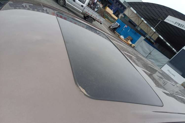 Used Buick GL8 2018 28T Luxury Model China VI Standard
