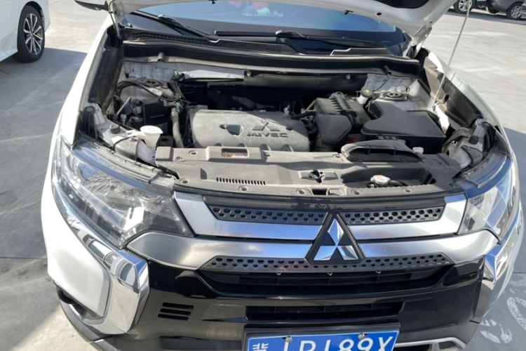 Used Mitsubishi Outlander 2020 2.0L Two-Wheel Drive Enjoyment Version 5 Seats
