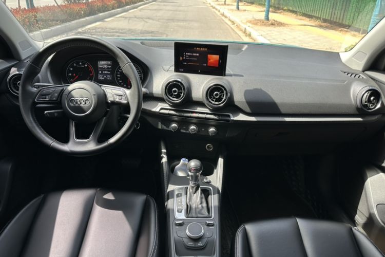 Used Audi Q2L 2018 35 TFSI Launch Exclusive Edition China V