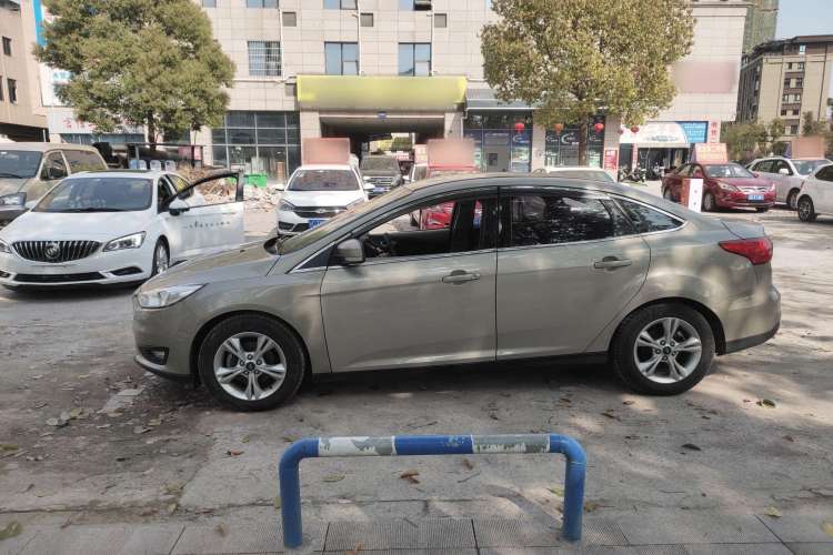 Used Ford Focus 2017 Sedan 1.6L Automatic Comfort Plus SmartDrive Edition
