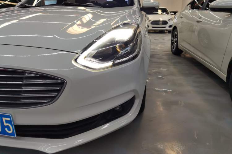 Used Ford Escort 2019 Revised Version 1.5L Automatic Enjoyment Type China VI Standard
