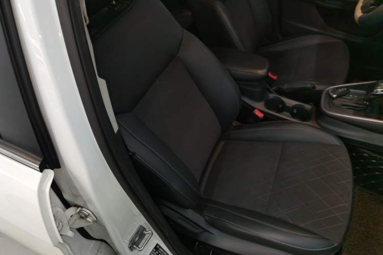 Used Ford Escort 2019 Revised Version 1.5L Automatic Enjoyment Type China VI Standard
