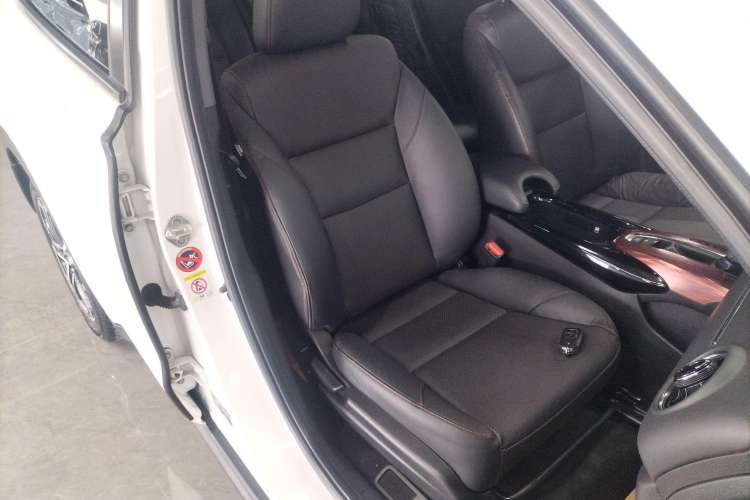 Used Honda XR-V 2015 1.8L VTi CVT Luxury Edition