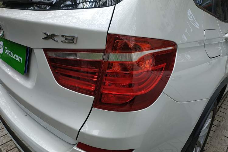 Used BMW X3 2016 sDrive20i
