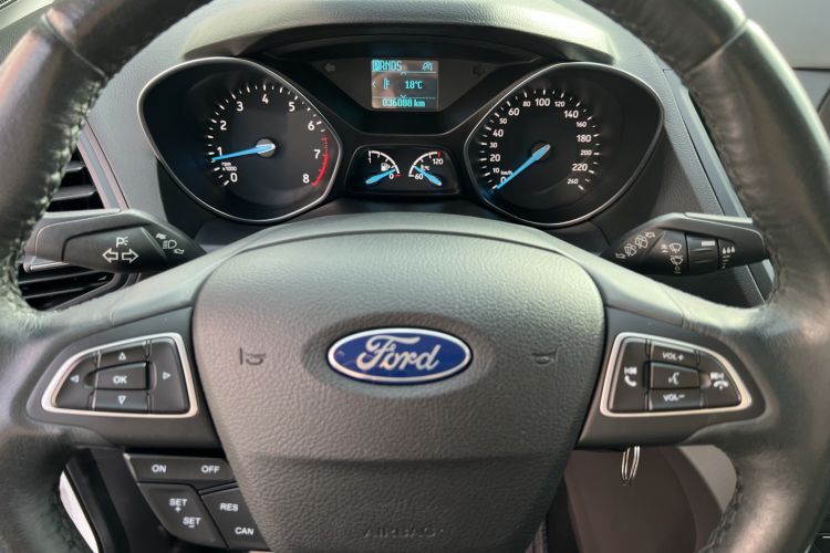 TDK.VehicleDetails.img