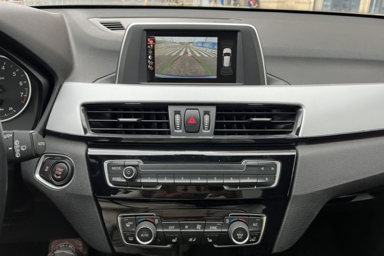 Used BMW X1 2016 sDrive18Li Premium Edition
