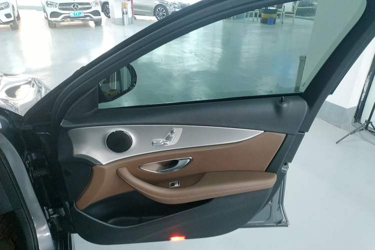 Used Mercedes-Benz E-Class 2019 E 260 Sport Edition
