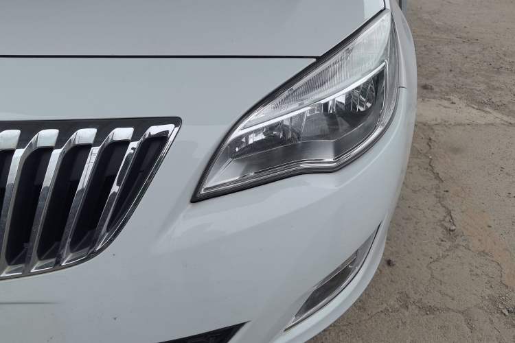 Used Buick GT 2014 XT 1.6L Automatic Fashion Edition
