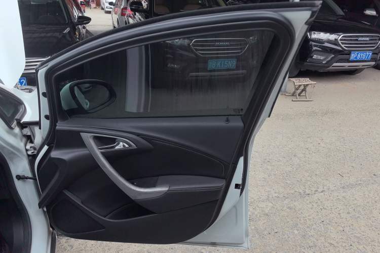 Used Buick GT 2014 XT 1.6L Automatic Fashion Edition
