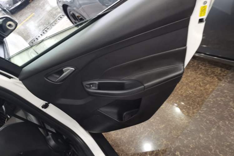 Used Ford Focus 2017 Sedan 1.6L Manual Fashion Edition Smart Drive Version
