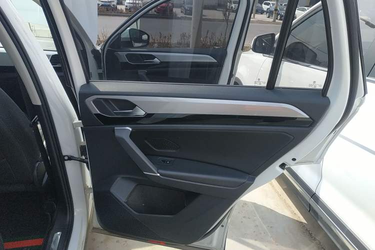 Used Volkswagen Tayron 2019 Teramont Edition 280TSI Two-Wheel Drive Luxury Model China VI Standard
