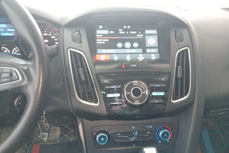 Used Ford Focus 2018 Sedan Classic 1.6L Automatic Trendy SmartDrive Edition
