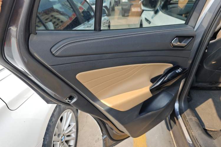 Used Volkswagen ID.4 X 2021 Pro Smart Long-Range Edition
