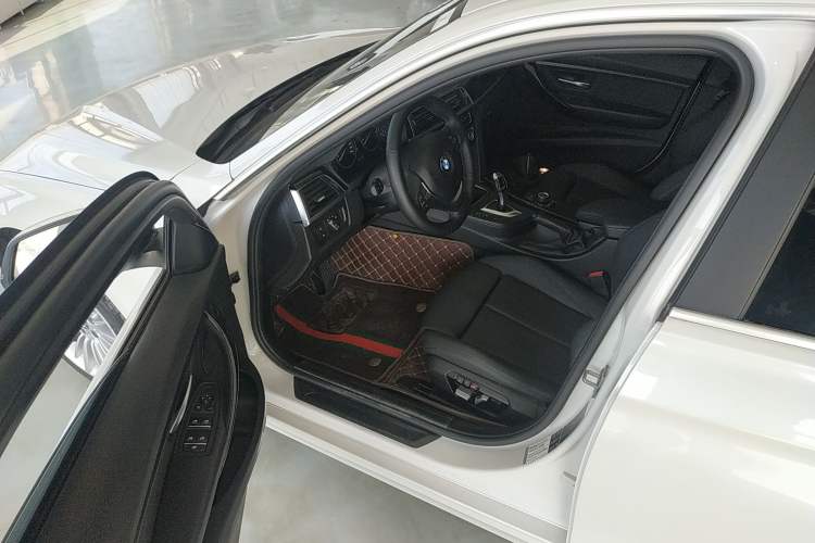 Used BMW 3 Series 2018 320Li xDrive Fashion Model
