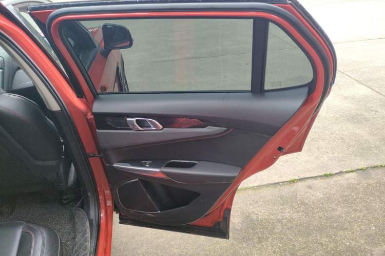 Used Lynk & Co 01 2017 2.0T Four-Wheel Drive Pro Edition
